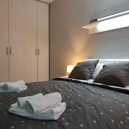 Favorite Apartment Belgrado Buitenkant foto