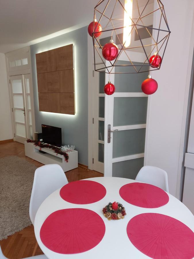 Favorite Apartment Belgrado Buitenkant foto