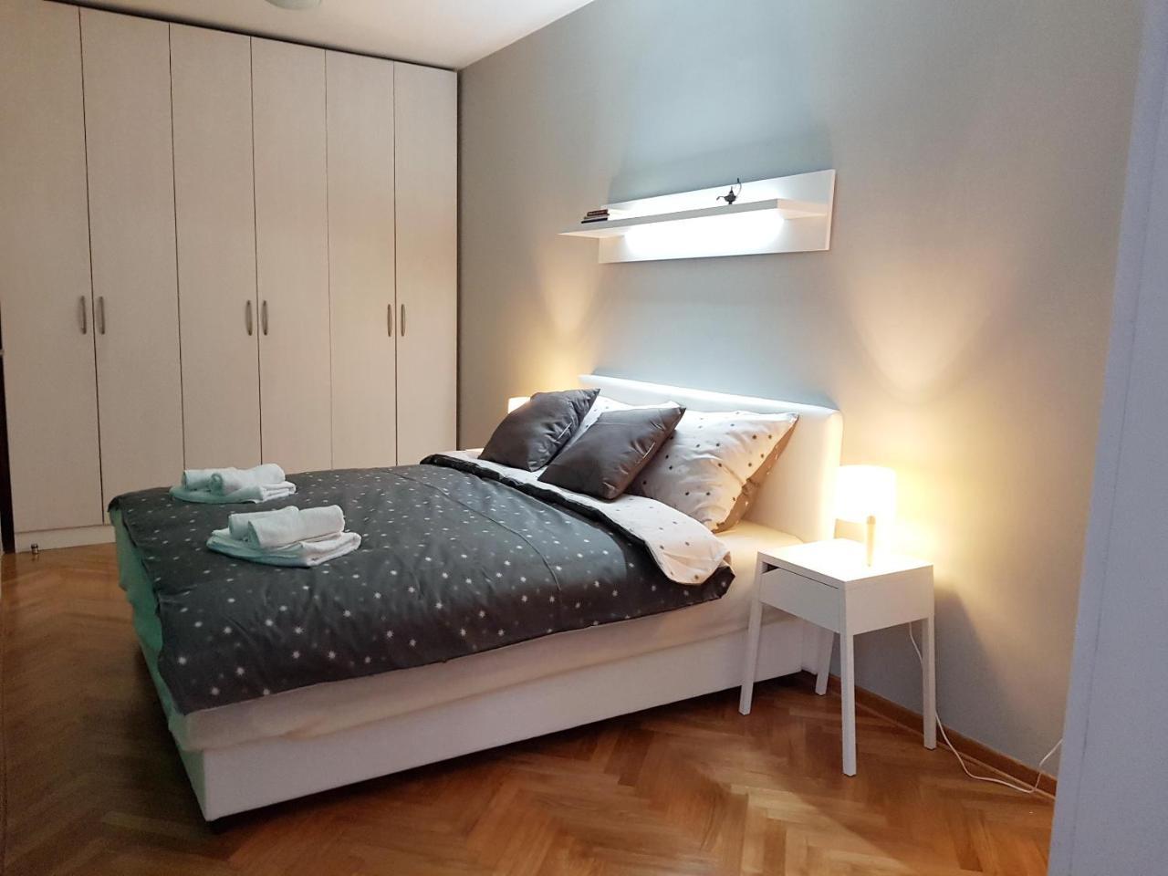 Favorite Apartment Belgrado Buitenkant foto